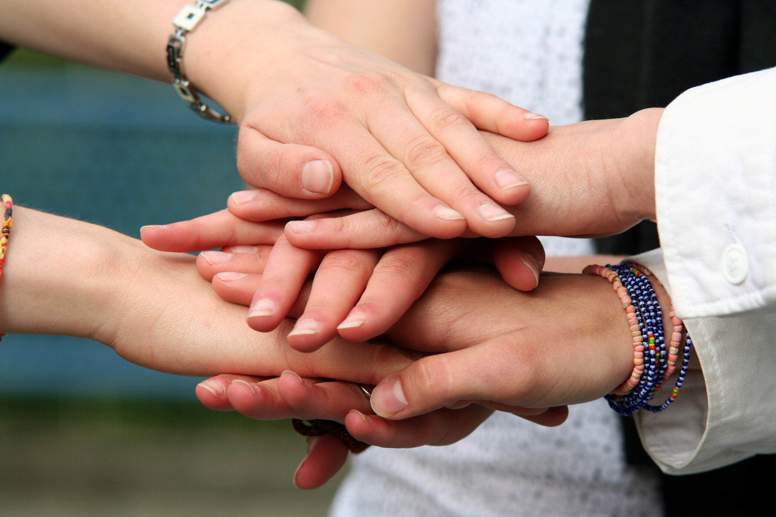 Qui veut être mon partenaire associatif ? : une initiative innovante pour renforcer le lien entre associations et entreprises