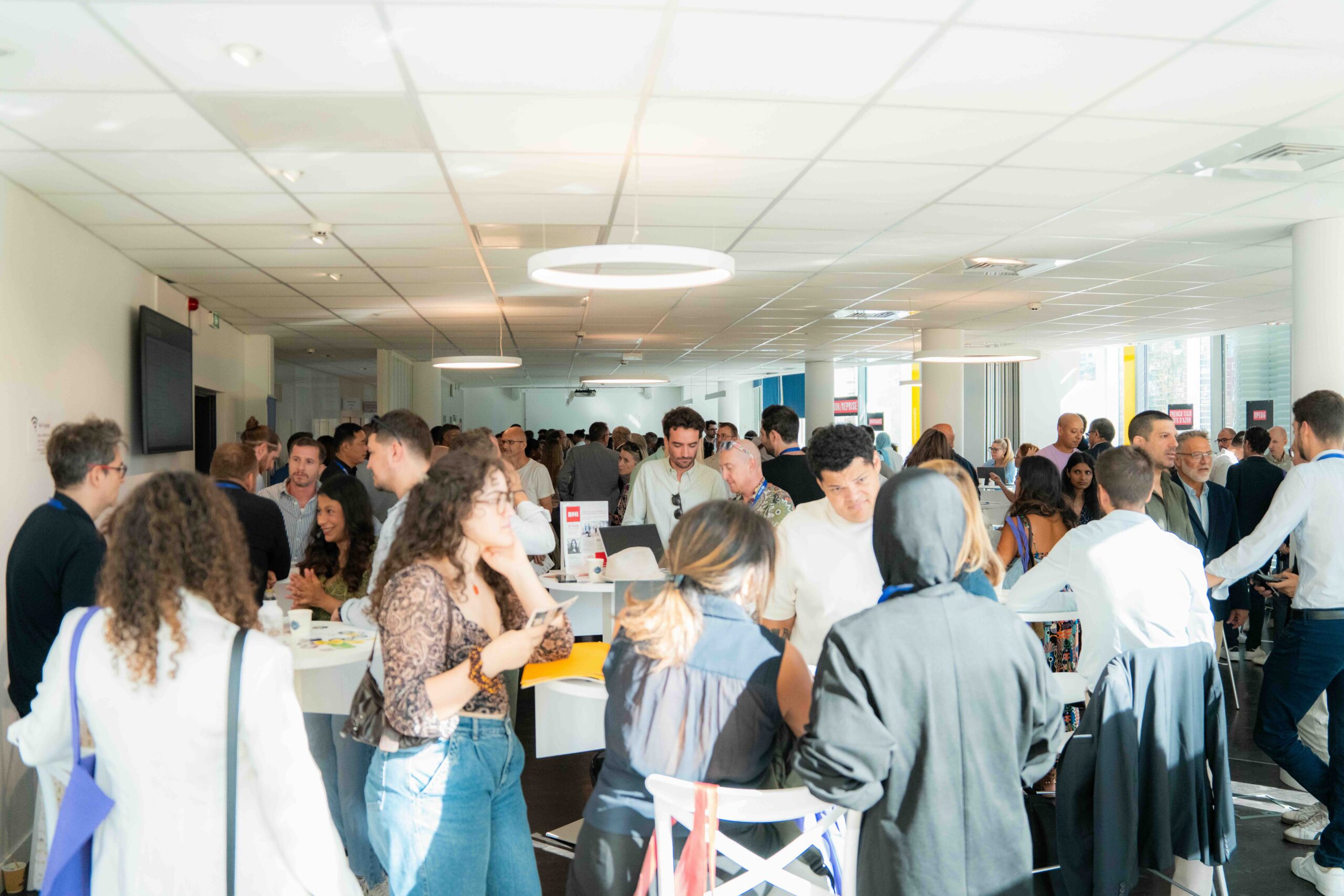 Plus de 500 entrepreneurs pour cette 4ᵉ Rentrée au Hub de l’innovation